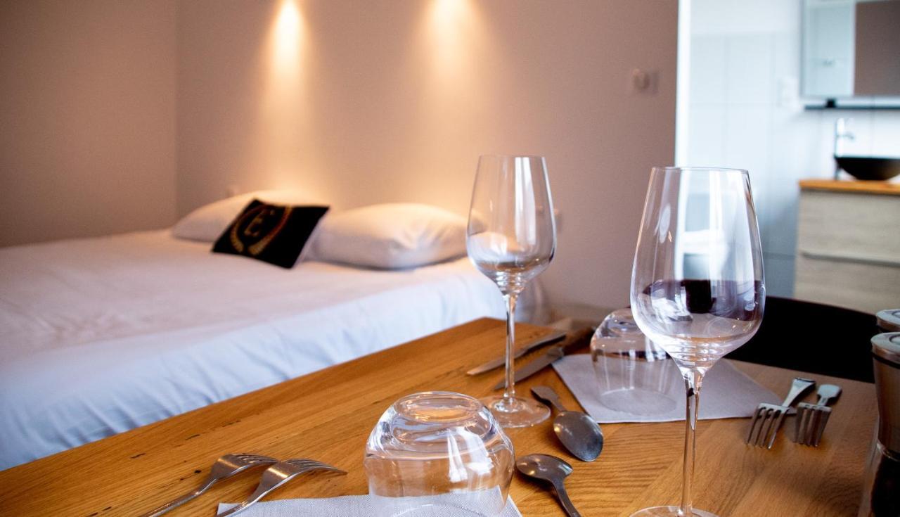 Hotel & Gastronomie - La Table De L'Europe Villeréal Eksteriør billede