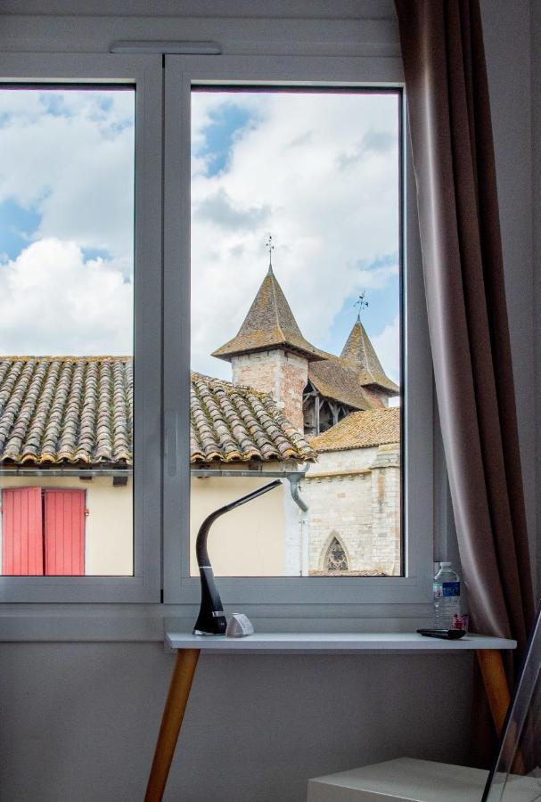 Hotel & Gastronomie - La Table De L'Europe Villeréal Eksteriør billede